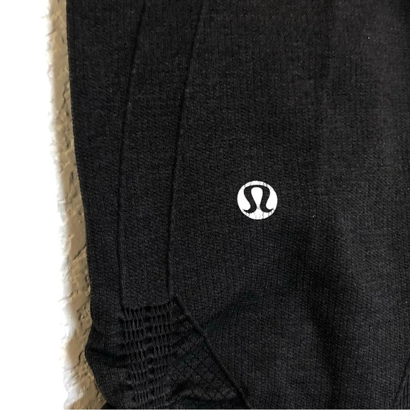 Lululemon Ebb To Street Cropped Black Leggings size 4 - Picture 6 of 9